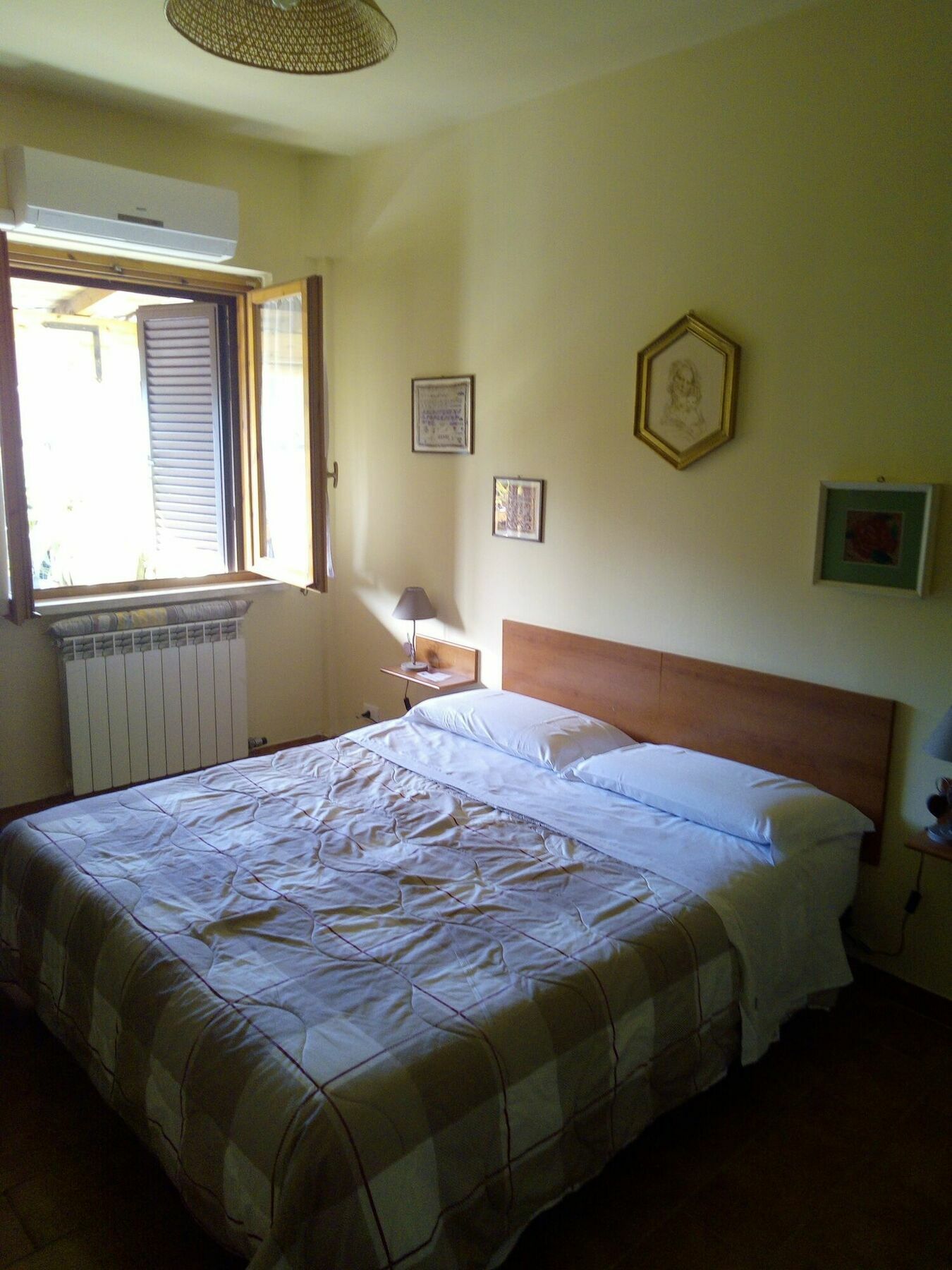 Bed & Breakfast Hotel California Terracina Buitenkant foto